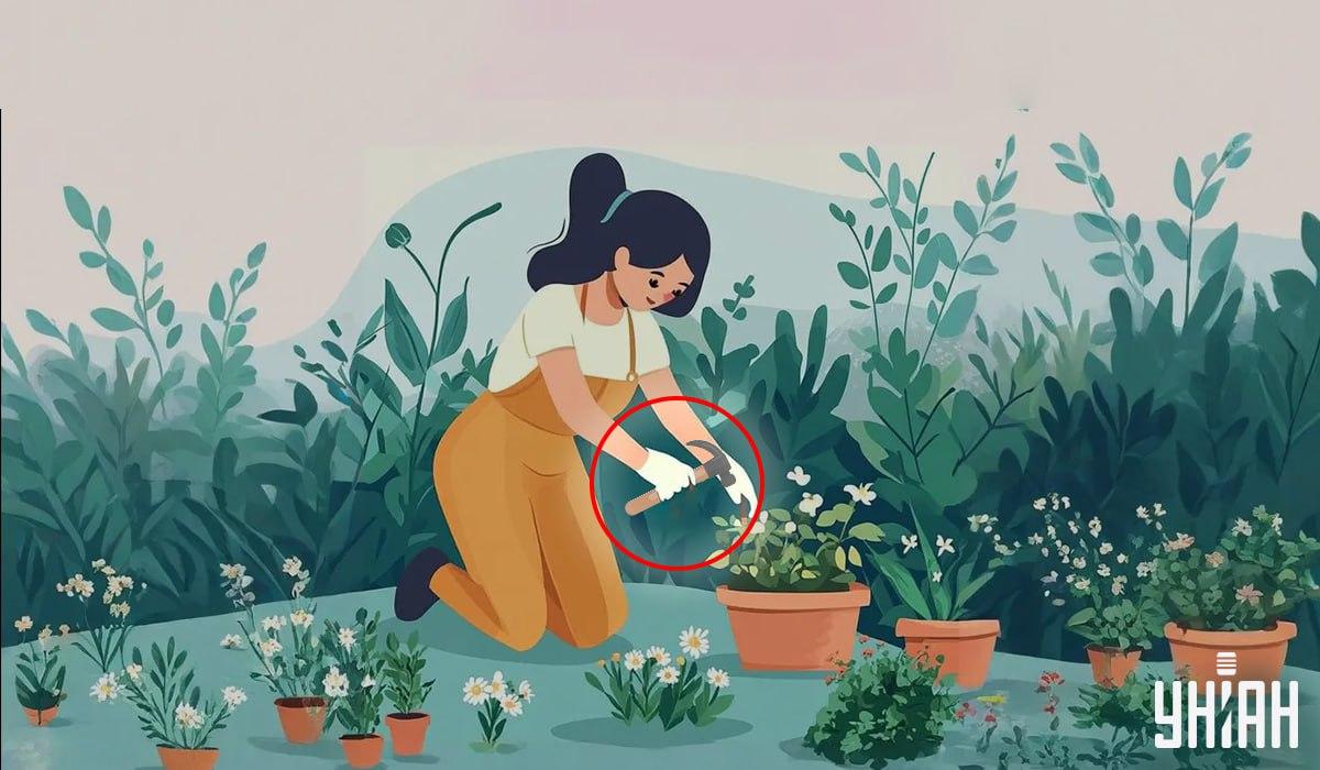 Жена држи чекић у рукама / Колаж УНИАН