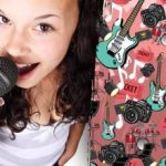 Само рок звезда орловских очију може да пронађе микрофон за